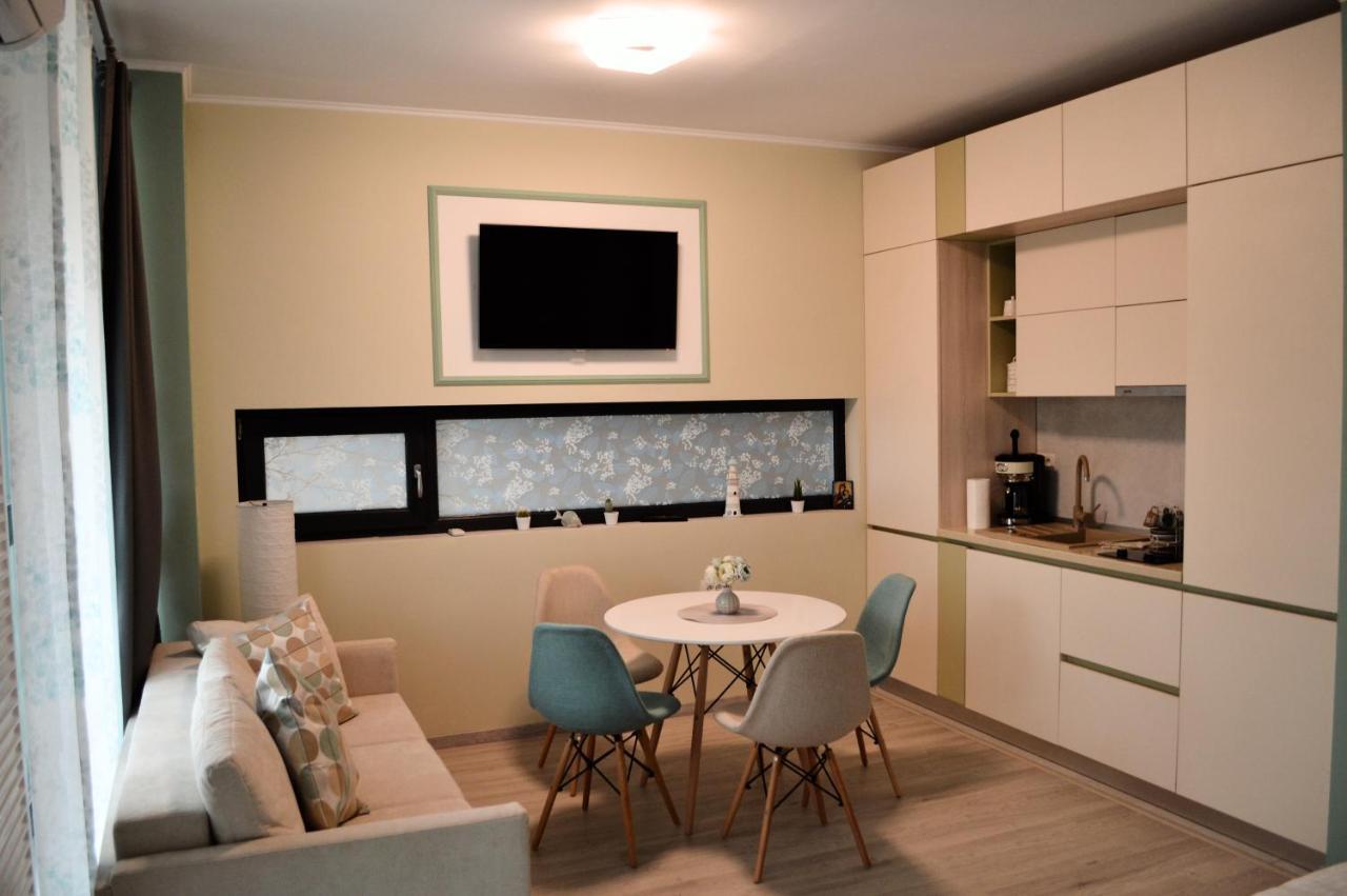 Ferienwohnung Cc Belle Studio Năvodari Exterior foto